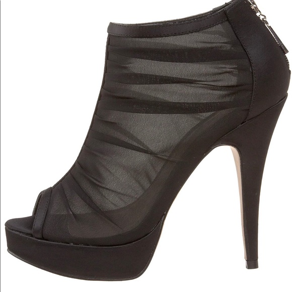 New Chinese Laundry Platform Stilettos - Picture 2 of 14